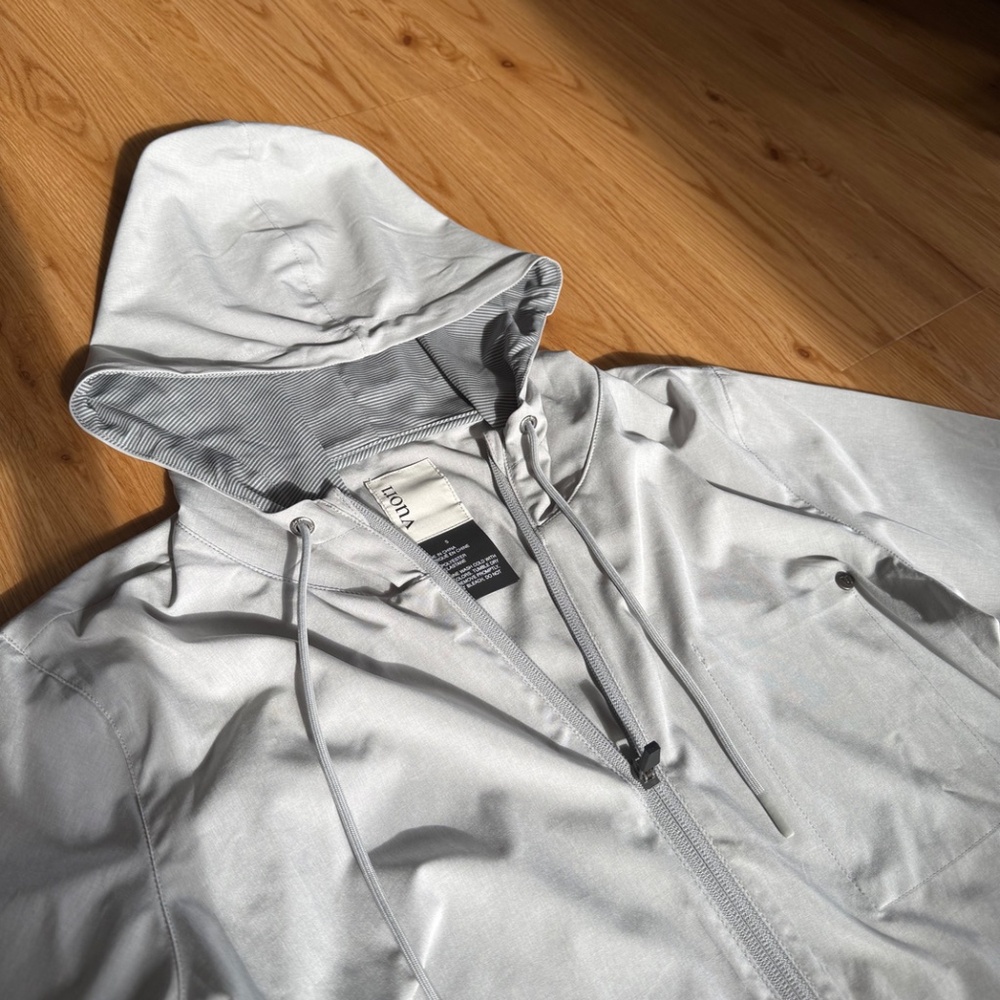 Vuori Womens Outdoor Trainer Shell - Picture 3 of 5